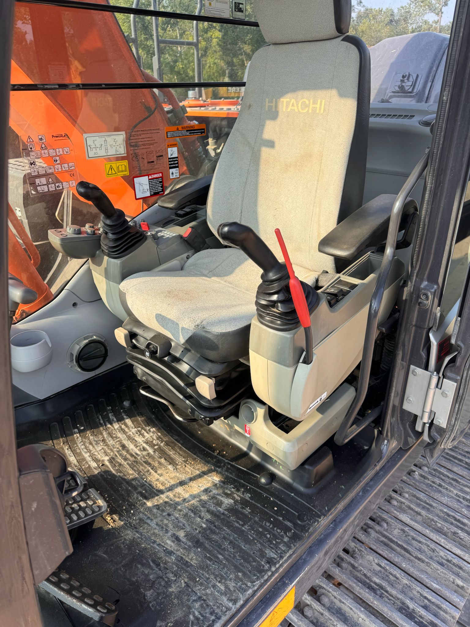2016 Hitachi ZX250LC-6 Track Excavator